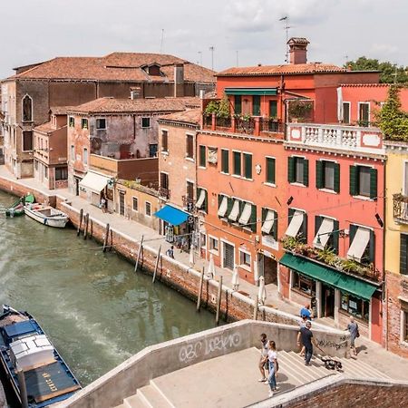 Carmini Canal View And Balcony With Lift ヴェネツィア エクステリア 写真