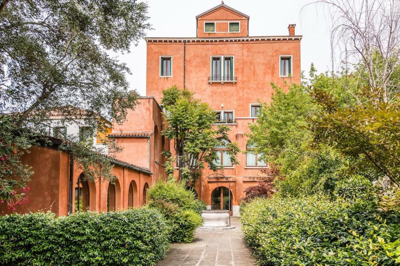 Carmini Canal View And Balcony With Lift ヴェネツィア エクステリア 写真